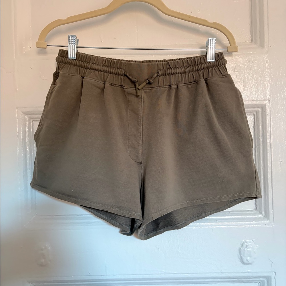 Richer Poorer Grey Stretch Terry Sweatshorts Gunmental size M